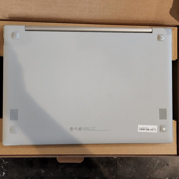 Samsung - Galaxy Book Go - 14.0" LED Screen - Picture 3 of 5